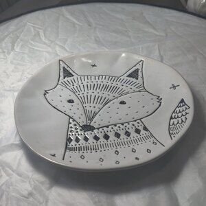 Pier One "Fox" Dinner Plate makes meals an adventure, Black sketch on white 8.5"